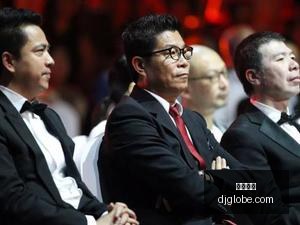 折叠屏手机,维修成本,内屏更换价,九游体育,九游平台,体育赛事,九游娱乐,体育竞猜